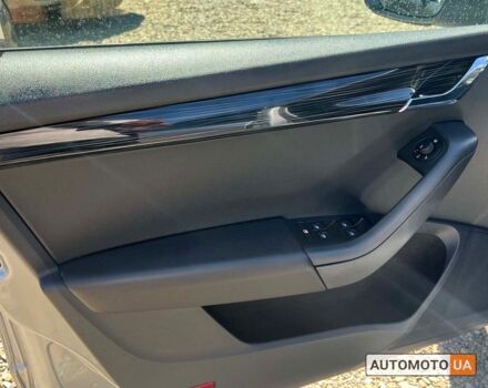 Сірий Шкода Octavia A7, об'ємом двигуна 2 л та пробігом 258 тис. км за 15200 $, фото 11 на Automoto.ua