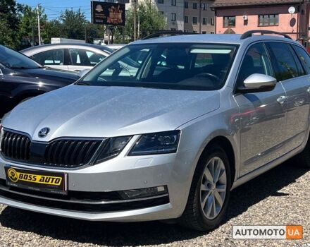 Сірий Шкода Octavia A7, об'ємом двигуна 2 л та пробігом 258 тис. км за 15200 $, фото 2 на Automoto.ua