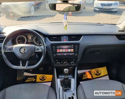 Сірий Шкода Octavia A7, об'ємом двигуна 1.6 л та пробігом 231 тис. км за 15000 $, фото 16 на Automoto.ua