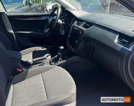 Сірий Шкода Octavia A7, об'ємом двигуна 2 л та пробігом 258 тис. км за 15200 $, фото 19 на Automoto.ua