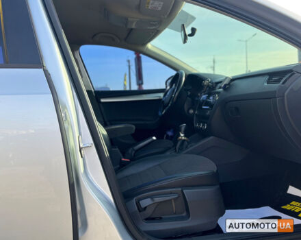 Сірий Шкода Octavia A7, об'ємом двигуна 1.6 л та пробігом 307 тис. км за 10600 $, фото 13 на Automoto.ua