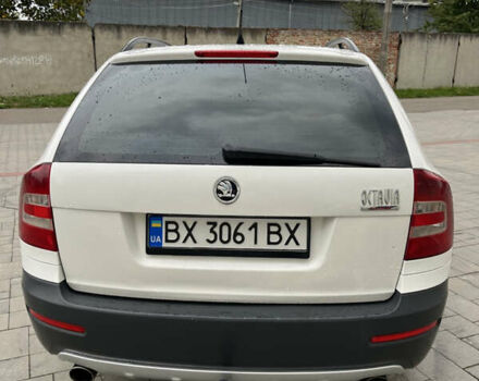 Білий Шкода Octavia Scout, об'ємом двигуна 2 л та пробігом 282 тис. км за 5999 $, фото 11 на Automoto.ua