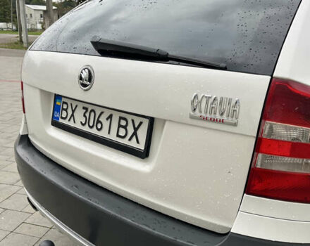 Білий Шкода Octavia Scout, об'ємом двигуна 2 л та пробігом 282 тис. км за 5999 $, фото 7 на Automoto.ua