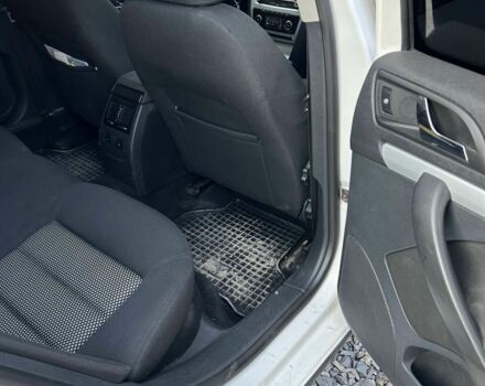 Білий Шкода Octavia Scout, об'ємом двигуна 2 л та пробігом 330 тис. км за 6700 $, фото 15 на Automoto.ua