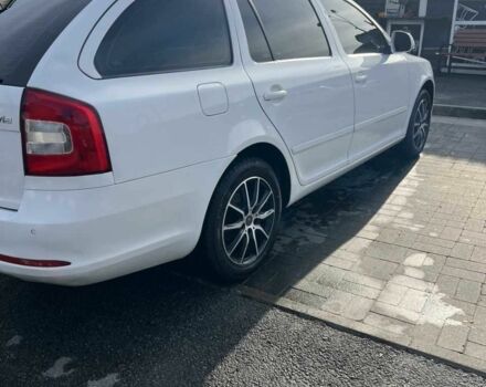 Белый Шкода Октавия Скаут, объемом двигателя 1.8 л и пробегом 222 тыс. км за 7600 $, фото 4 на Automoto.ua