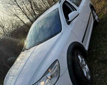 Белый Шкода Октавия Скаут, объемом двигателя 1.97 л и пробегом 300 тыс. км за 8000 $, фото 3 на Automoto.ua