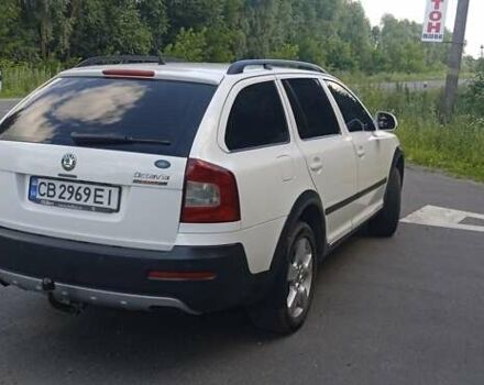 Білий Шкода Octavia Scout, об'ємом двигуна 1.97 л та пробігом 208 тис. км за 9500 $, фото 5 на Automoto.ua