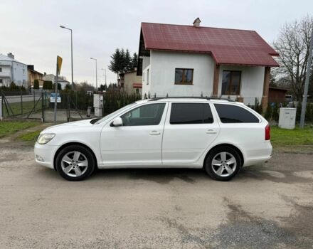 Белый Шкода Октавия Скаут, объемом двигателя 0 л и пробегом 350 тыс. км за 3099 $, фото 6 на Automoto.ua