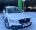 Белый Шкода Октавия Скаут, объемом двигателя 2 л и пробегом 262 тыс. км за 8700 $, фото 1 на Automoto.ua