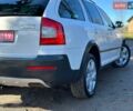 Белый Шкода Октавия Скаут, объемом двигателя 2 л и пробегом 295 тыс. км за 10399 $, фото 9 на Automoto.ua