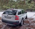Белый Шкода Октавия Скаут, объемом двигателя 2 л и пробегом 257 тыс. км за 11750 $, фото 3 на Automoto.ua