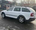 Білий Шкода Octavia Scout, об'ємом двигуна 2 л та пробігом 362 тис. км за 3753 $, фото 1 на Automoto.ua