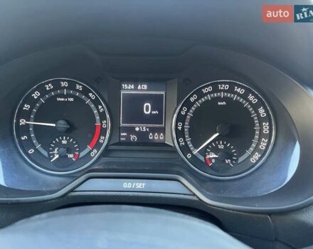 Білий Шкода Octavia Scout, об'ємом двигуна 2 л та пробігом 307 тис. км за 13700 $, фото 3 на Automoto.ua