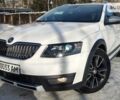 Білий Шкода Octavia Scout, об'ємом двигуна 2 л та пробігом 203 тис. км за 16500 $, фото 1 на Automoto.ua