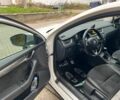 Шкода Октавия Скаут 2014 в Черновцах на Automoto.ua Белый Шкода Октавия Скаут, объемом двигателя 0 л и пробегом 275 тыс. км за 13700 $, фото 8 на Automoto.ua