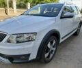 Білий Шкода Octavia Scout, об'ємом двигуна 0 л та пробігом 184 тис. км за 15950 $, фото 5 на Automoto.ua
