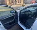 Білий Шкода Octavia Scout, об'ємом двигуна 2 л та пробігом 307 тис. км за 13700 $, фото 16 на Automoto.ua