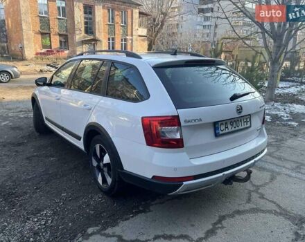 Білий Шкода Octavia Scout, об'ємом двигуна 2 л та пробігом 307 тис. км за 13700 $, фото 11 на Automoto.ua