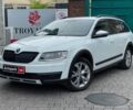 Білий Шкода Octavia Scout, об'ємом двигуна 2 л та пробігом 151 тис. км за 14990 $, фото 1 на Automoto.ua