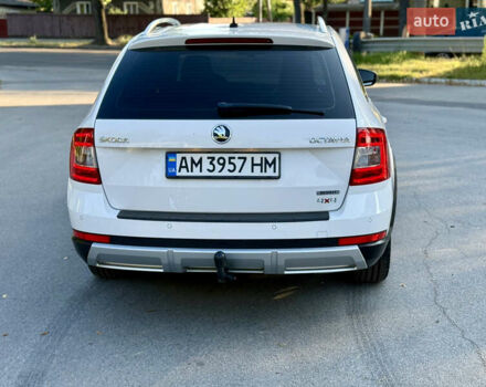 Білий Шкода Octavia Scout, об'ємом двигуна 2 л та пробігом 250 тис. км за 14900 $, фото 25 на Automoto.ua