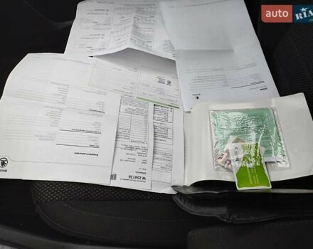 Белый Шкода Октавия Скаут, объемом двигателя 2 л и пробегом 277 тыс. км за 13900 $, фото 38 на Automoto.ua