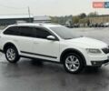 Білий Шкода Octavia Scout, об'ємом двигуна 2 л та пробігом 280 тис. км за 13499 $, фото 8 на Automoto.ua