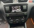 Білий Шкода Octavia Scout, об'ємом двигуна 2 л та пробігом 280 тис. км за 13499 $, фото 28 на Automoto.ua