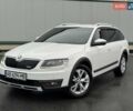 Білий Шкода Octavia Scout, об'ємом двигуна 2 л та пробігом 280 тис. км за 13499 $, фото 2 на Automoto.ua