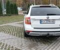 Шкода Октавия Скаут 2015 в Харькове на Automoto.ua Белый Шкода Октавия Скаут, объемом двигателя 1.97 л и пробегом 269 тыс. км за 13699 $, фото 7 на Automoto.ua