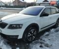 Белый Шкода Октавия Скаут, объемом двигателя 1.97 л и пробегом 175 тыс. км за 13600 $, фото 1 на Automoto.ua