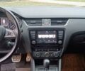 Шкода Октавия Скаут 2015 в Харькове на Automoto.ua Белый Шкода Октавия Скаут, объемом двигателя 1.97 л и пробегом 269 тыс. км за 13699 $, фото 15 на Automoto.ua