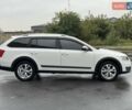 Білий Шкода Octavia Scout, об'ємом двигуна 2 л та пробігом 280 тис. км за 13499 $, фото 13 на Automoto.ua