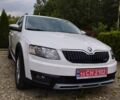 Белый Шкода Октавия Скаут, объемом двигателя 2 л и пробегом 277 тыс. км за 13900 $, фото 3 на Automoto.ua