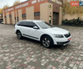 Білий Шкода Octavia Scout, об'ємом двигуна 2 л та пробігом 203 тис. км за 14995 $, фото 24 на Automoto.ua