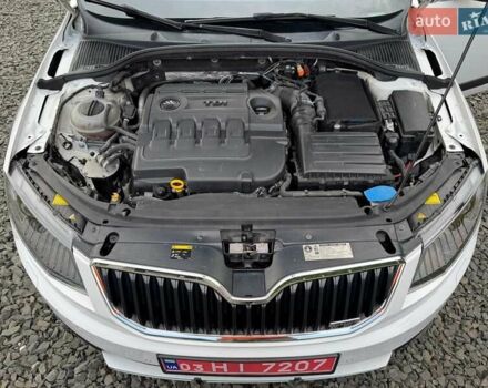 Білий Шкода Octavia Scout, об'ємом двигуна 2 л та пробігом 250 тис. км за 14800 $, фото 39 на Automoto.ua