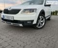 Білий Шкода Octavia Scout, об'ємом двигуна 2 л та пробігом 168 тис. км за 18499 $, фото 1 на Automoto.ua