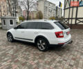 Білий Шкода Octavia Scout, об'ємом двигуна 2 л та пробігом 203 тис. км за 14995 $, фото 27 на Automoto.ua