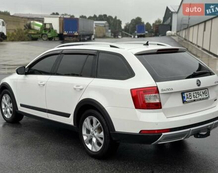 Білий Шкода Octavia Scout, об'ємом двигуна 2 л та пробігом 280 тис. км за 13499 $, фото 16 на Automoto.ua