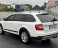 Білий Шкода Octavia Scout, об'ємом двигуна 2 л та пробігом 280 тис. км за 13499 $, фото 16 на Automoto.ua