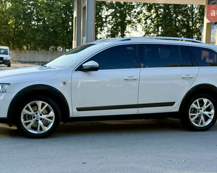 Білий Шкода Octavia Scout, об'ємом двигуна 2 л та пробігом 250 тис. км за 14900 $, фото 40 на Automoto.ua