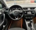 Білий Шкода Octavia Scout, об'ємом двигуна 2 л та пробігом 280 тис. км за 13499 $, фото 32 на Automoto.ua