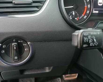 Шкода Октавия Скаут 2015 в Харькове на Automoto.ua Белый Шкода Октавия Скаут, объемом двигателя 1.97 л и пробегом 269 тыс. км за 13699 $, фото 19 на Automoto.ua