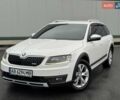 Білий Шкода Octavia Scout, об'ємом двигуна 2 л та пробігом 280 тис. км за 13499 $, фото 4 на Automoto.ua
