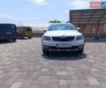 Белый Шкода Октавия Скаут, объемом двигателя 2 л и пробегом 223 тыс. км за 15850 $, фото 1 на Automoto.ua