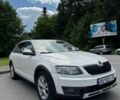 Білий Шкода Octavia Scout, об'ємом двигуна 1.8 л та пробігом 284 тис. км за 11300 $, фото 1 на Automoto.ua