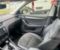 Белый Шкода Октавия Скаут, объемом двигателя 1.97 л и пробегом 222 тыс. км за 17300 $, фото 13 на Automoto.ua