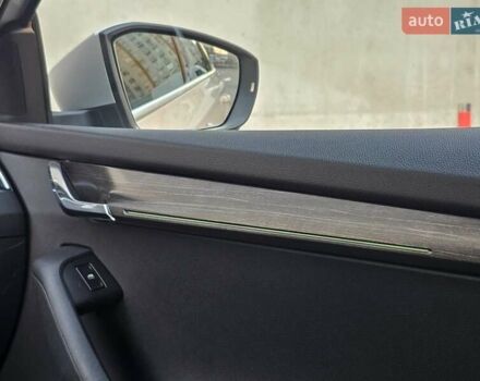 Белый Шкода Октавия Скаут, объемом двигателя 1.97 л и пробегом 185 тыс. км за 19999 $, фото 45 на Automoto.ua