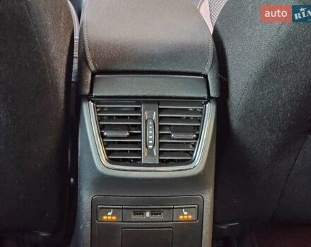 Белый Шкода Октавия Скаут, объемом двигателя 1.97 л и пробегом 185 тыс. км за 19999 $, фото 51 на Automoto.ua