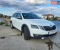 Білий Шкода Octavia Scout, об'ємом двигуна 1.97 л та пробігом 178 тис. км за 19100 $, фото 10 на Automoto.ua