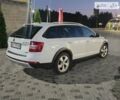 Білий Шкода Octavia Scout, об'ємом двигуна 1.97 л та пробігом 268 тис. км за 15800 $, фото 5 на Automoto.ua